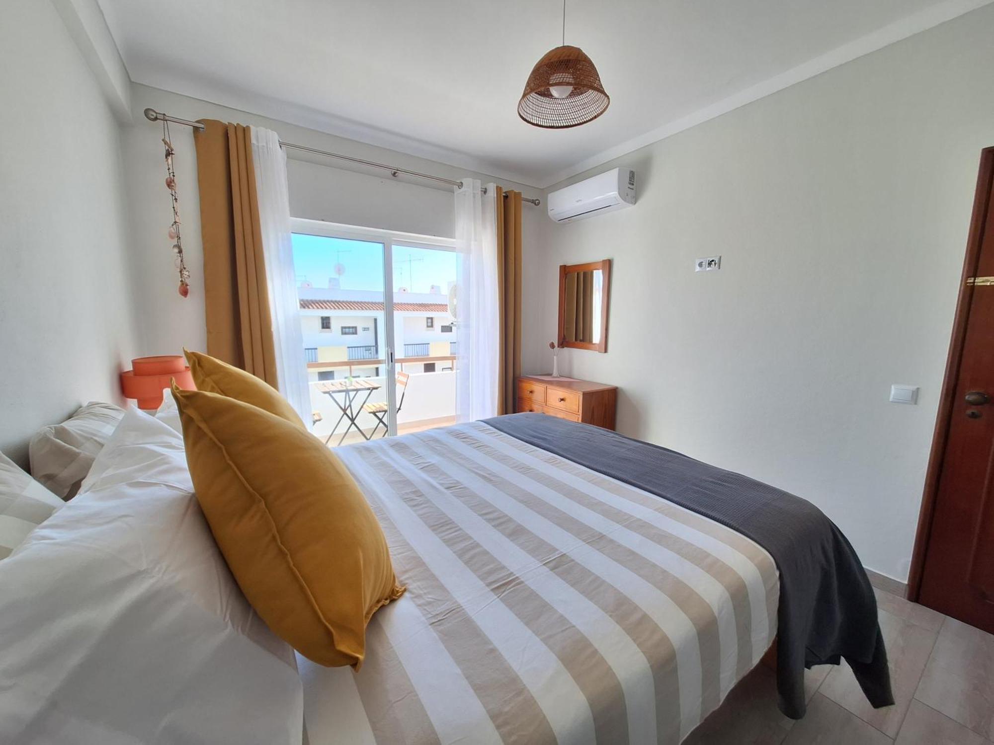 Areias Sol Apartment *